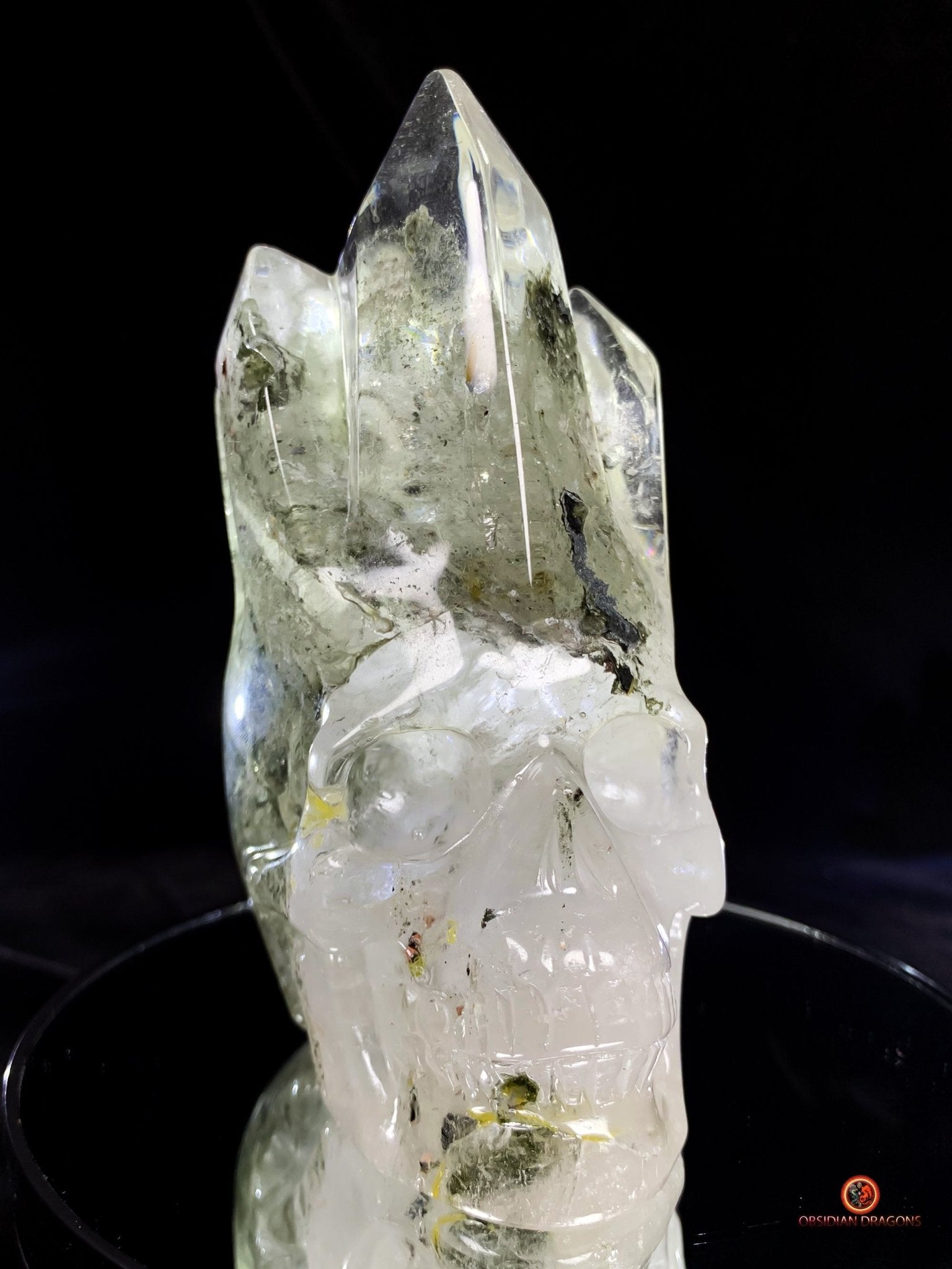 Crâne de cristal en quartz chlorite - Pièce Unique Sculptée | obsidian dragons