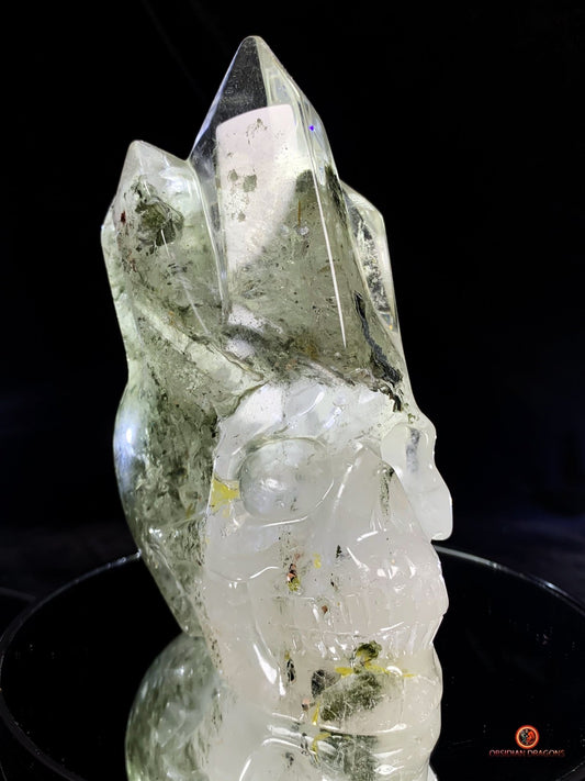 Crâne de cristal en quartz chlorite - Pièce Unique Sculptée | obsidian dragons