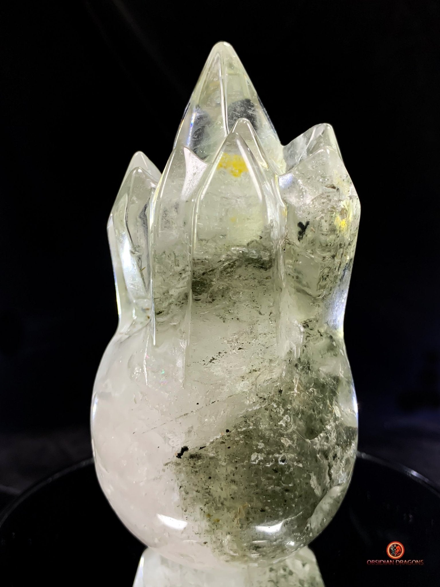 Crâne de cristal en quartz chlorite - Pièce Unique Sculptée | obsidian dragons