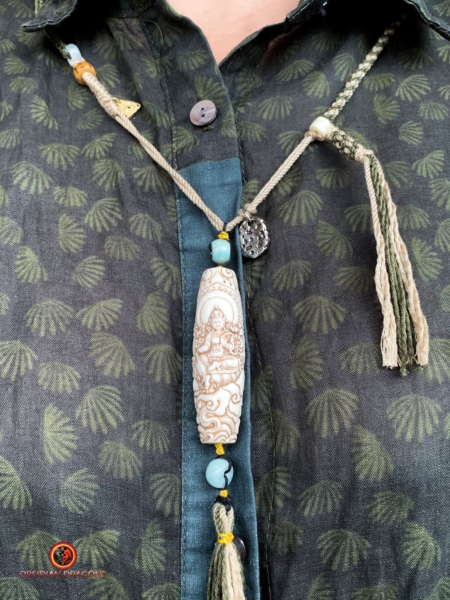 DZI de Tara Verte - Perle Tibétaine Sacrée- Bois de Cerf | obsidian dragons
