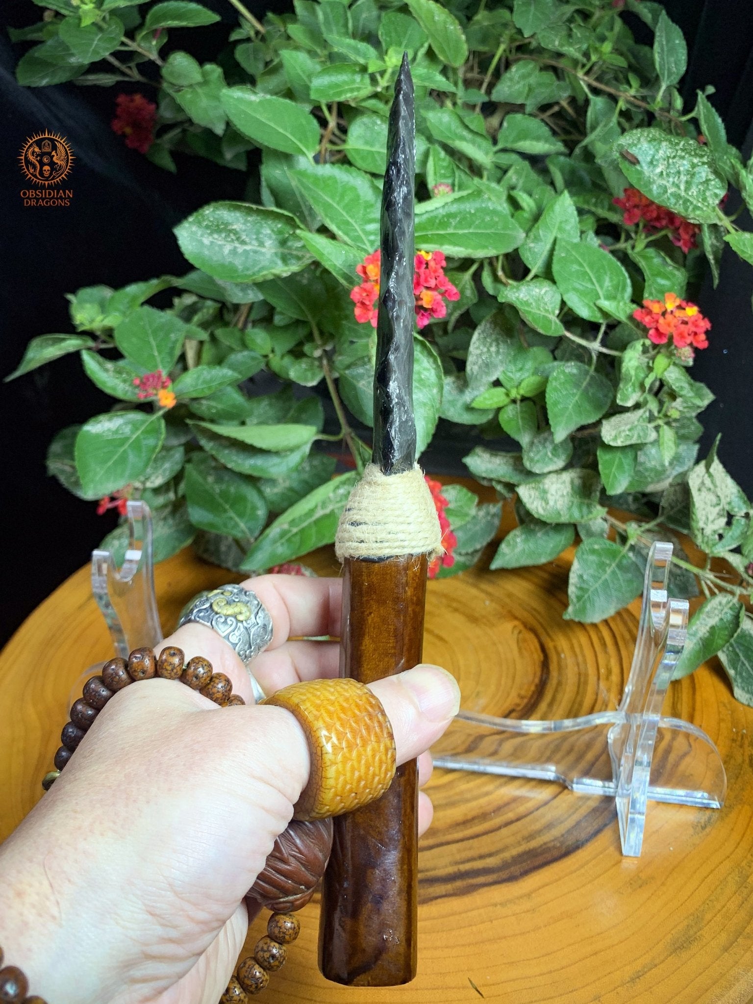 Dague en Obsidienne – Obsidienne Argentée – Trancher l’Illusion | obsidian dragons