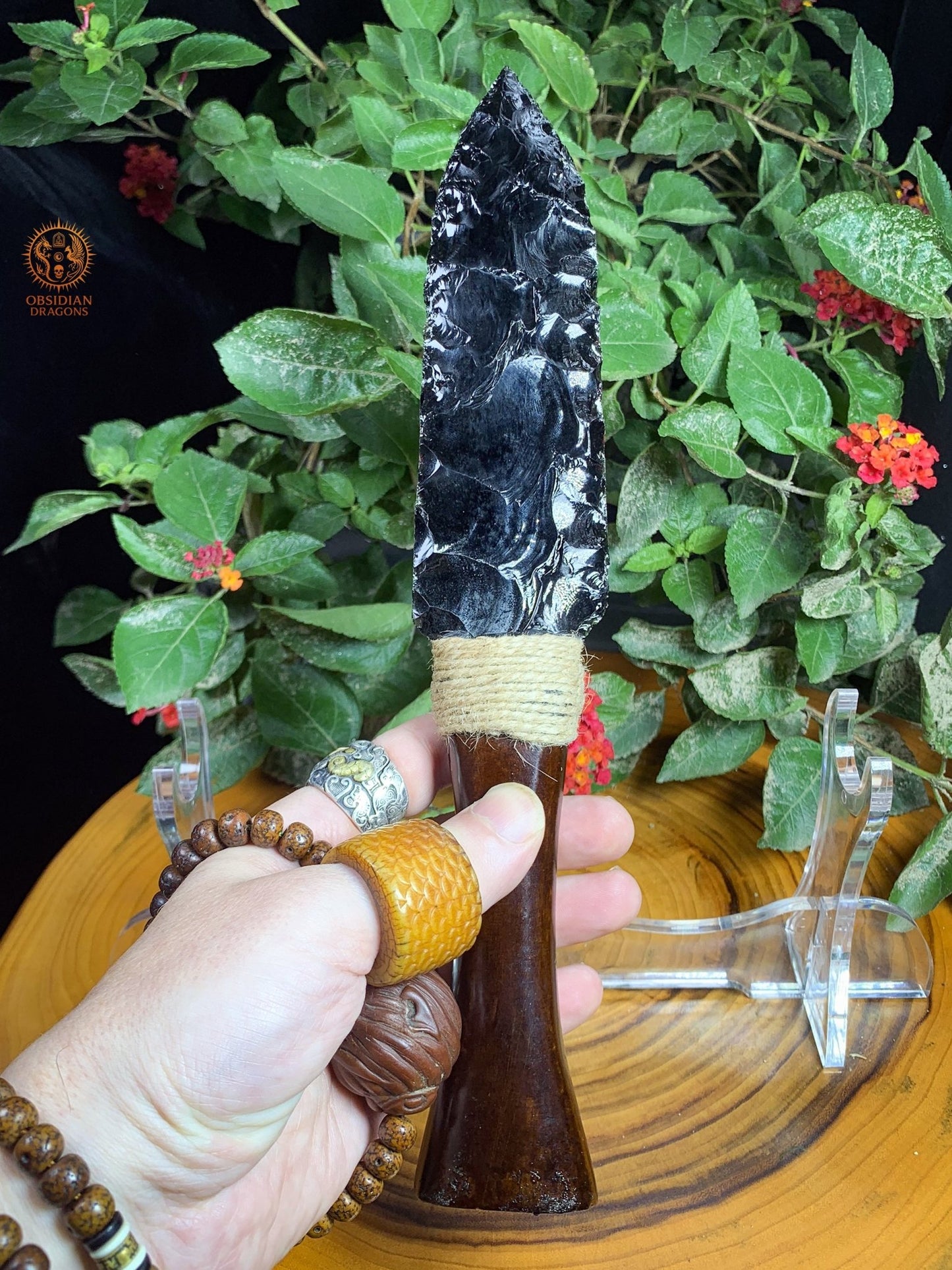 Dague en Obsidienne noire naturelle – Trancher l’Illusion | obsidian dragons