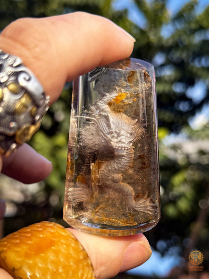 Dragon en Cristal de Roche Glyptique - Pièce Unique