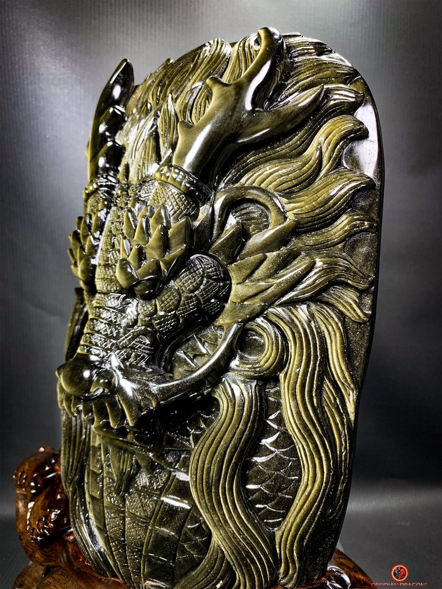 Dragon en Obsidienne Dorée - Sculpture Exceptionnelle et Unique | obsidian dragons