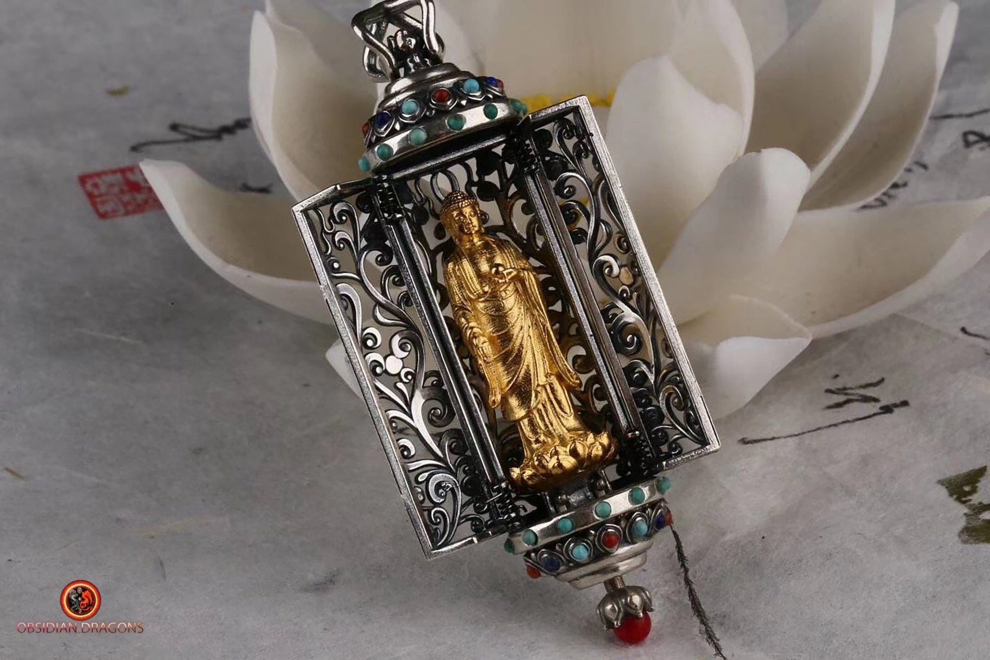 Ghau d'Amitabha en Or 24K et Pierres Précieuses | obsidian dragons