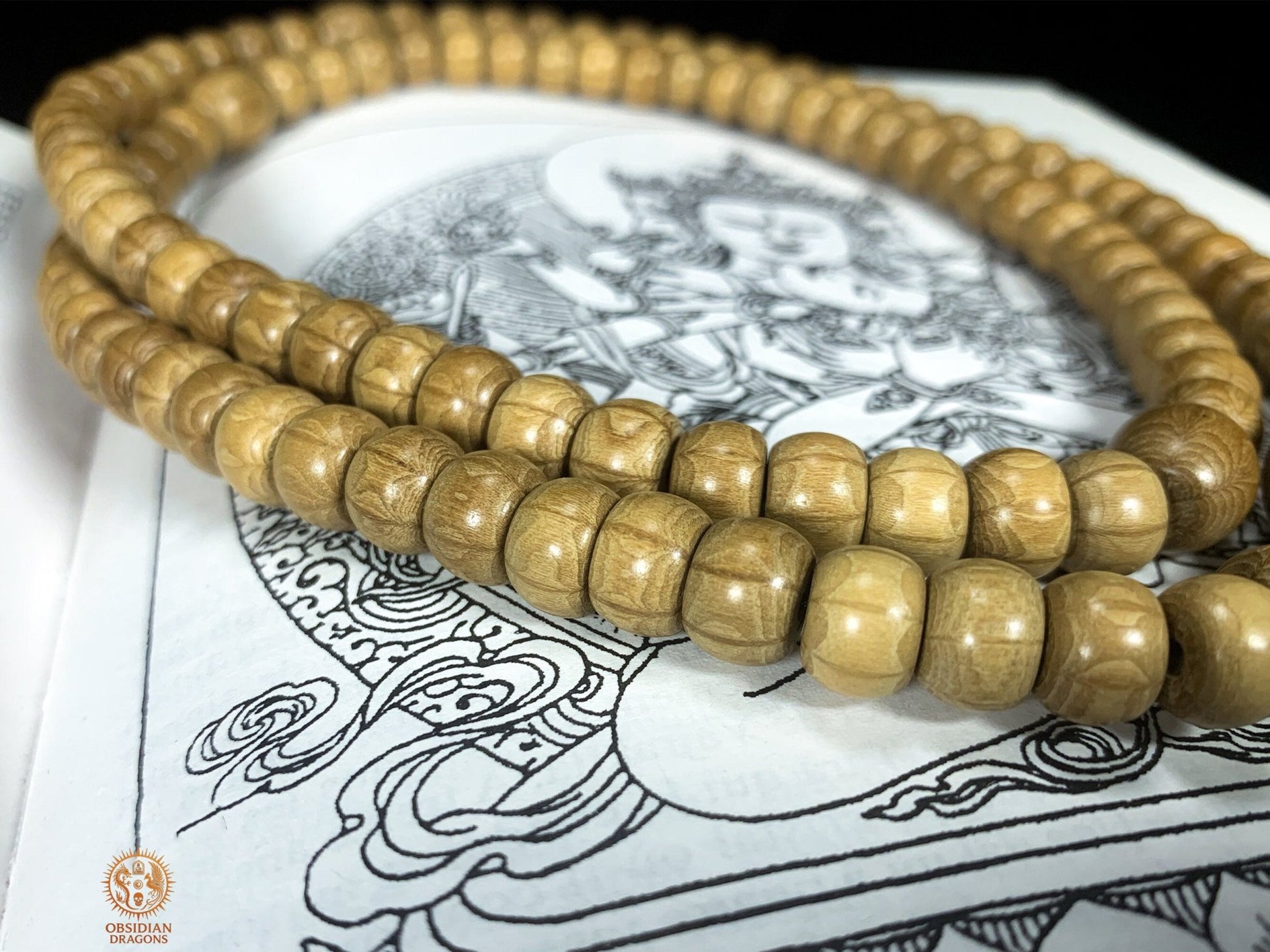 Mala Bouddhiste en Bois – 108 perles – Bois sacré de Wutaishan | obsidian dragons