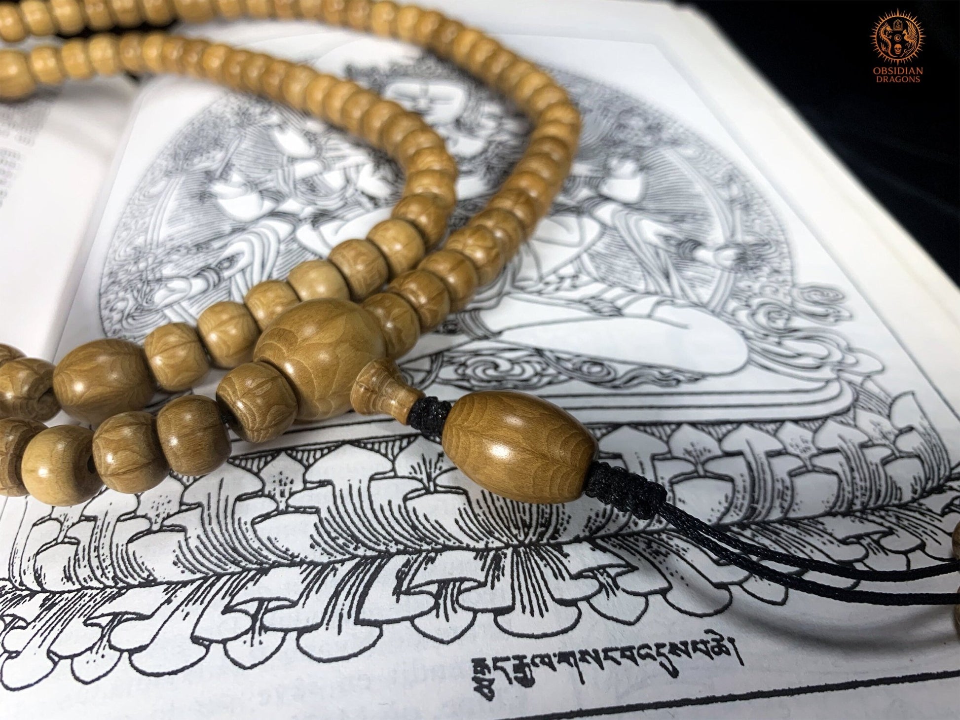Mala Bouddhiste en Bois – 108 perles – Bois sacré de Wutaishan | obsidian dragons