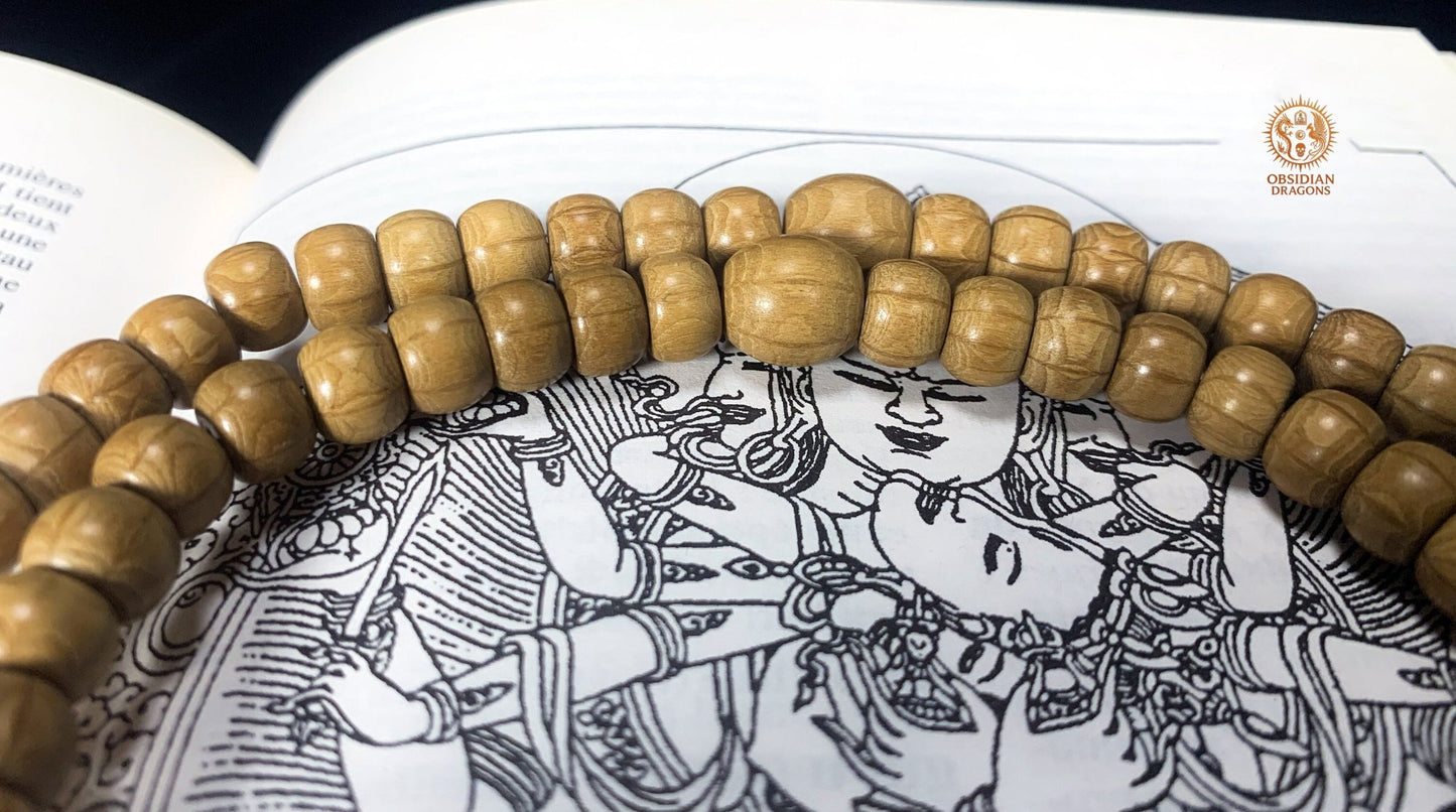 Mala Bouddhiste en Bois – 108 perles – Bois sacré de Wutaishan | obsidian dragons