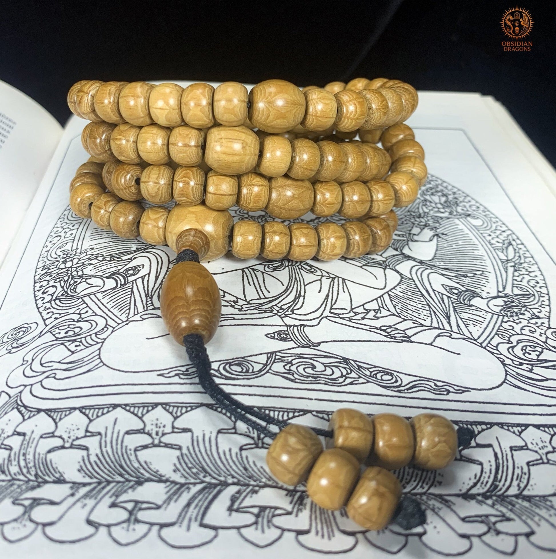 Mala Bouddhiste en Bois – 108 perles – Bois sacré de Wutaishan | obsidian dragons