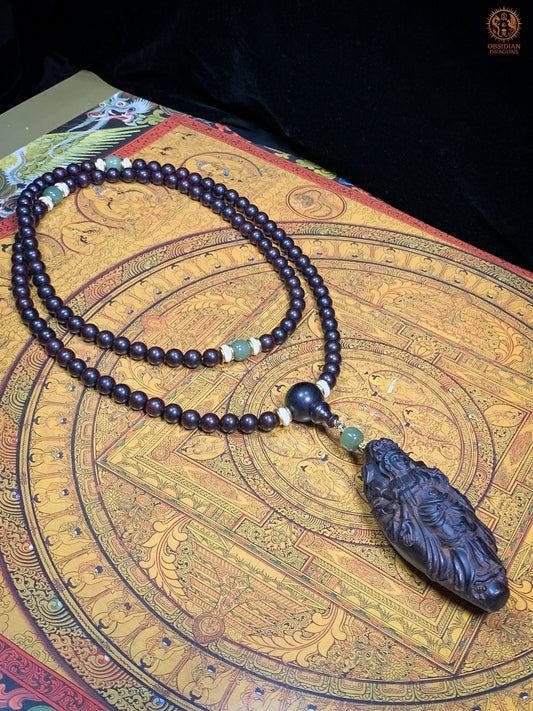 Mala Chenrezig - Santal Rouge – Jade – amulette bouddhiste | obsidian dragons