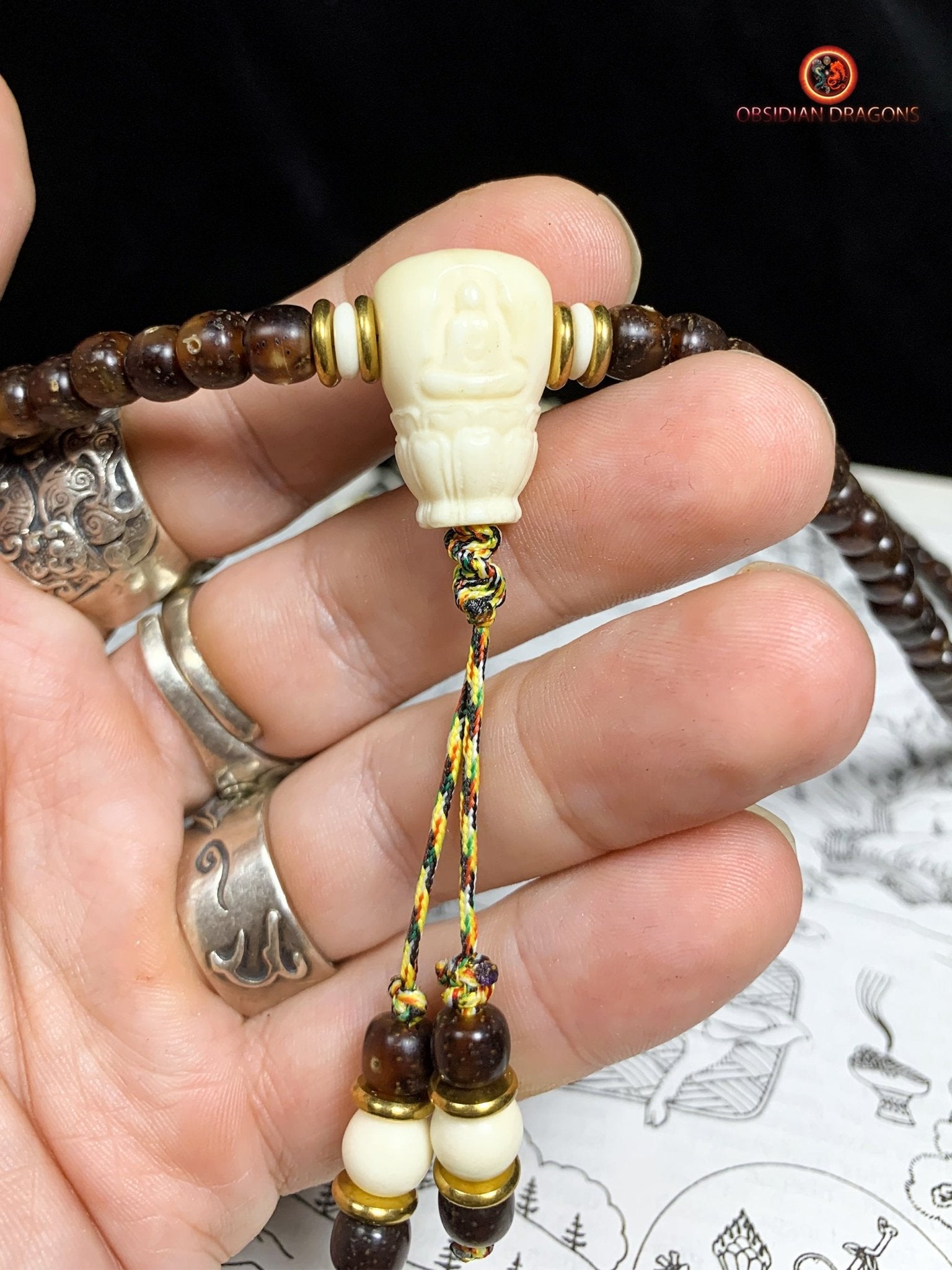 Mala Tibétain en Graines de Bodhi Fossiles - DZI à Trois Yeux | obsidian dragons