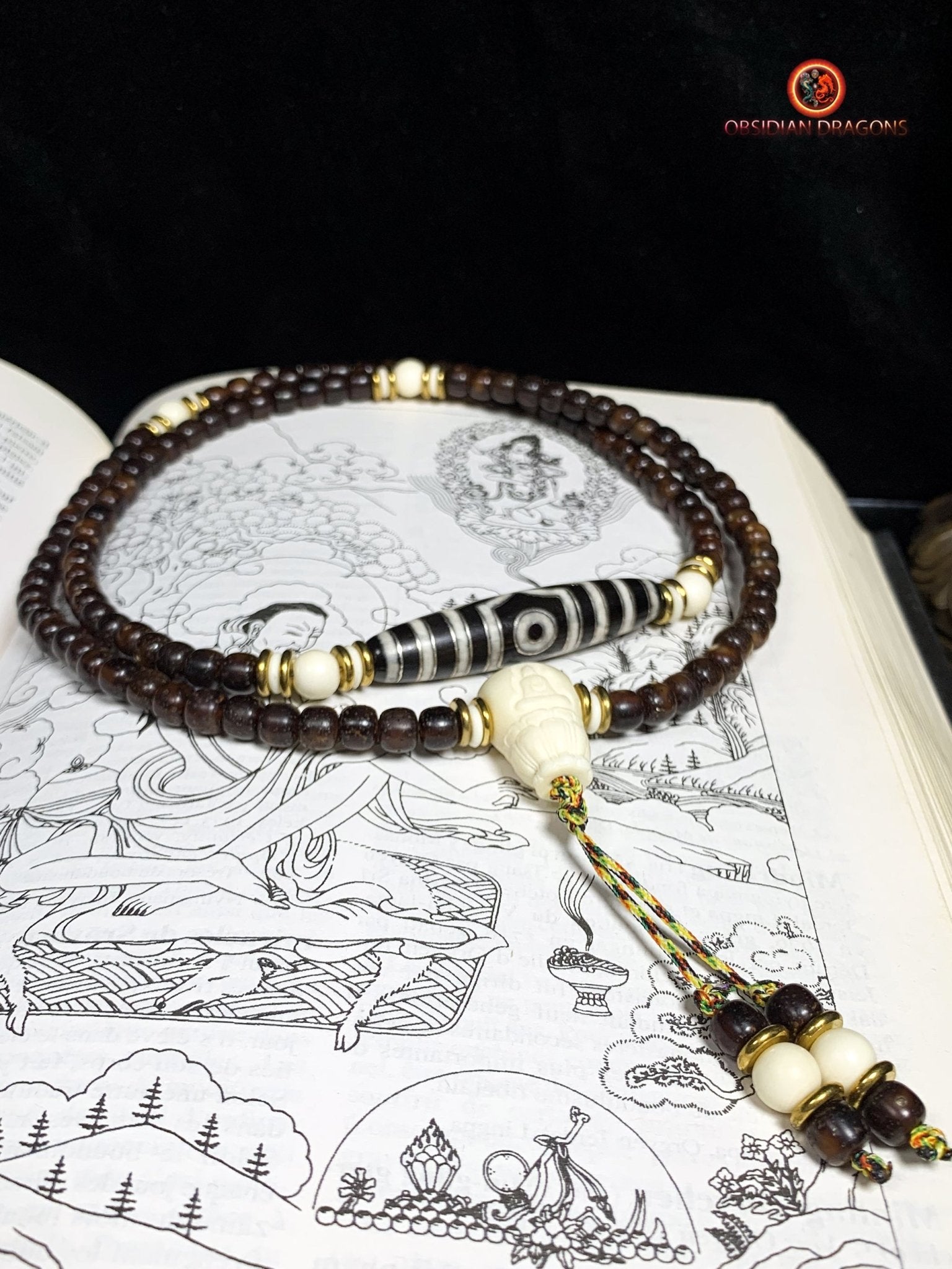 Mala Tibétain en Graines de Bodhi Fossiles - DZI à Trois Yeux | obsidian dragons