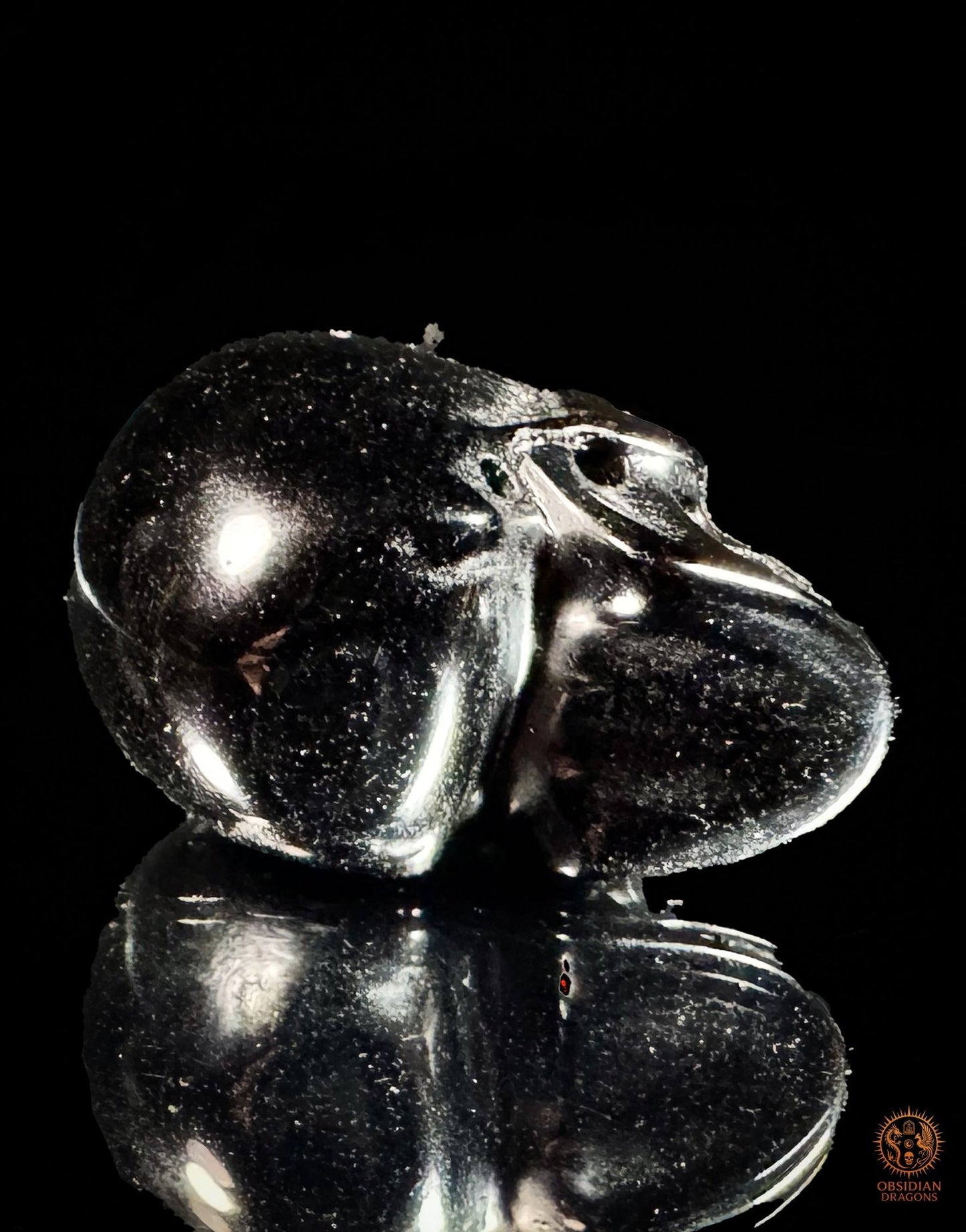 Pendentif crâne en obsidienne noire naturelle | obsidian dragons