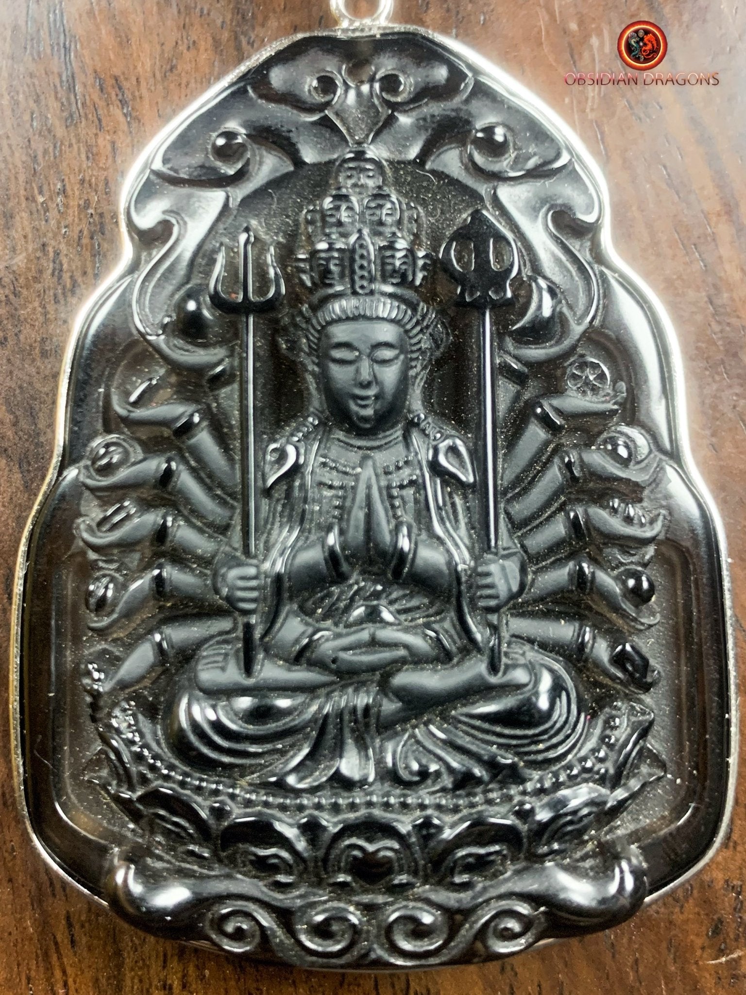 Pendentif Bouddha en Obsidienne - Protection de Chenrezig | obsidian dragons