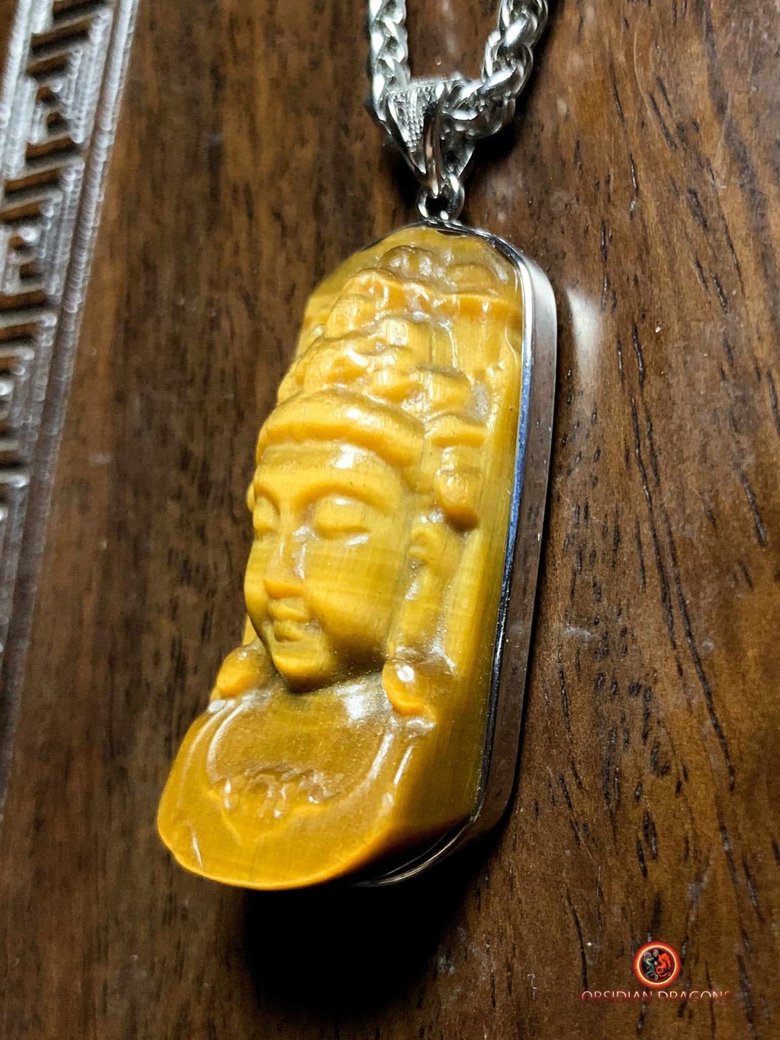 Pendentif Chenrezig en Oeil de Tigre - Argent 925 | obsidian dragons