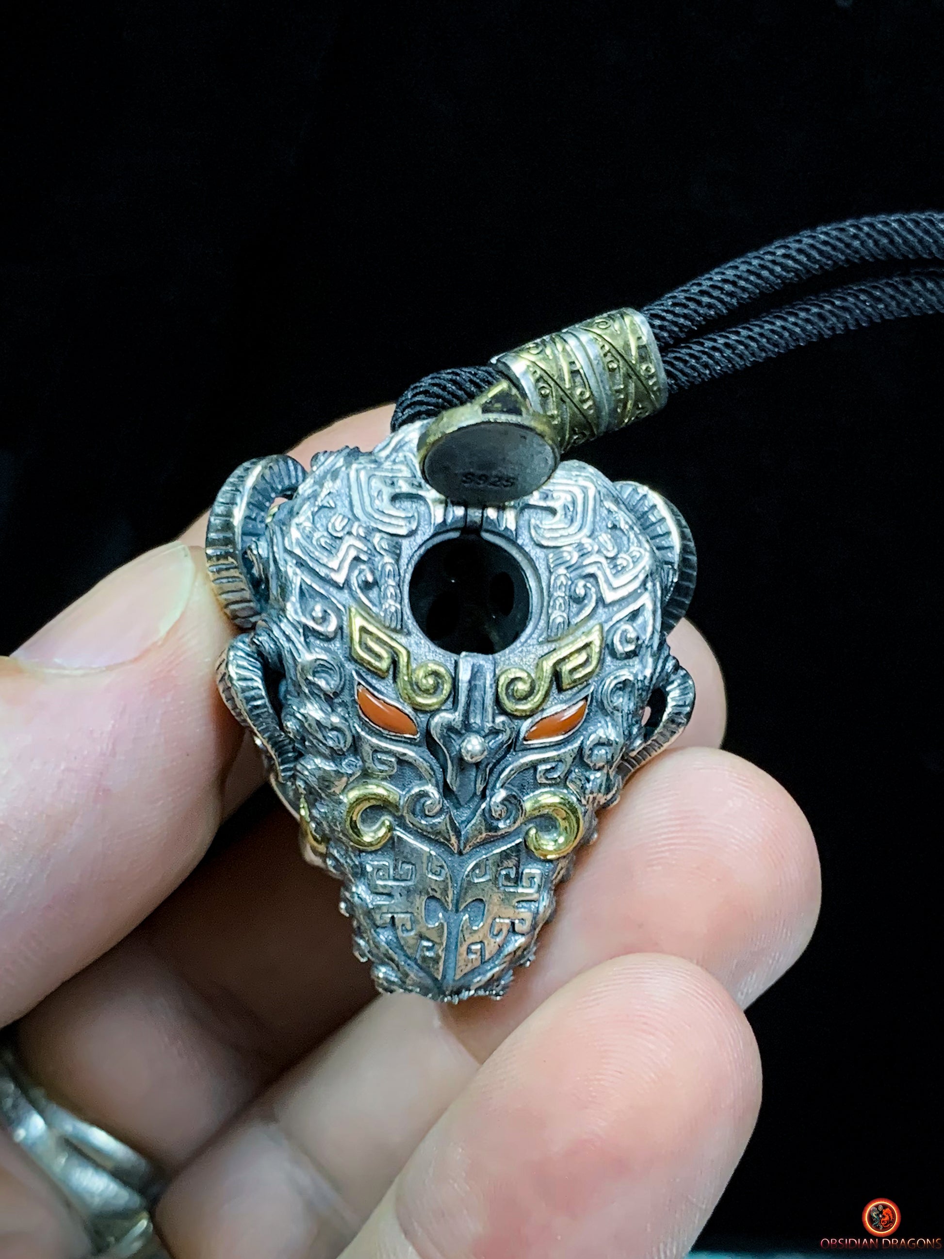 Pendentif Dragon Feng Shui - Grelot chasse fantôme taoïste | obsidian dragons