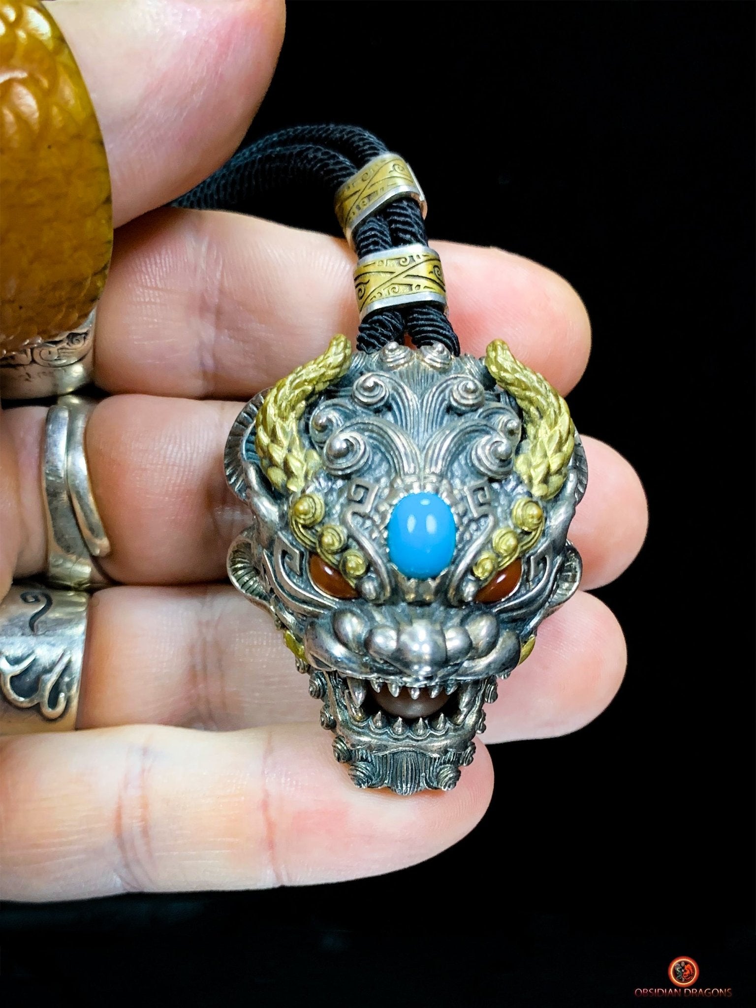 Pendentif Dragon - Turquoise – Clochette Protectrice Taoïste | obsidian dragons