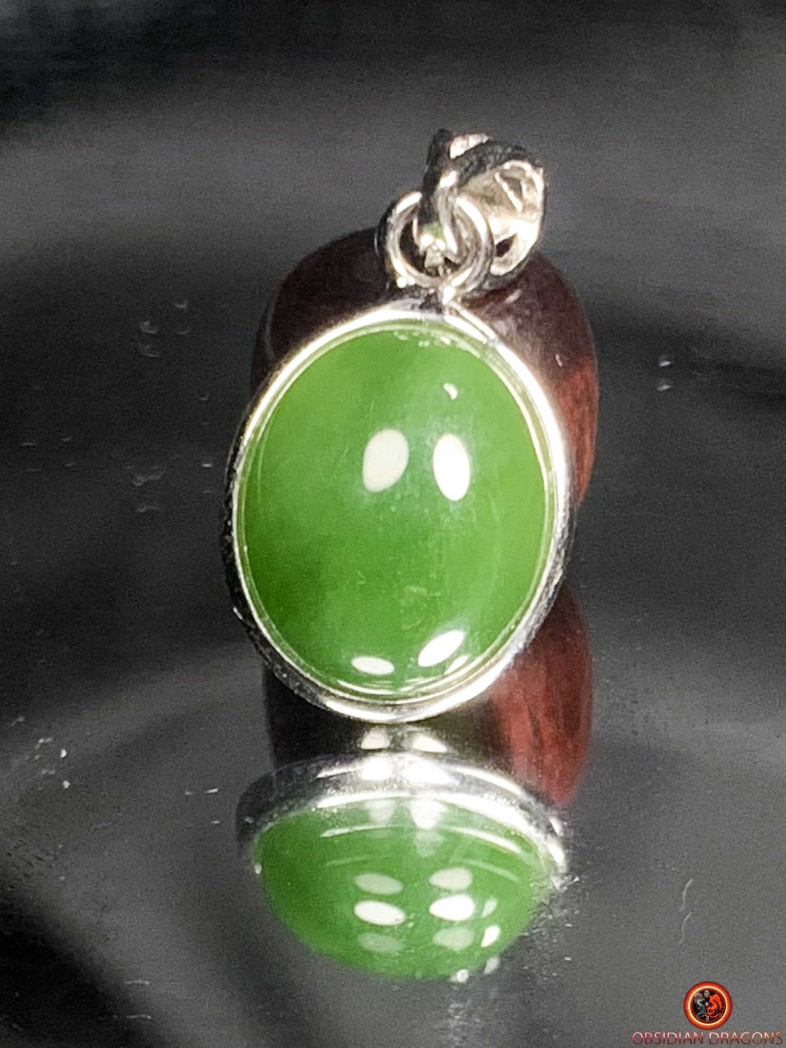 Pendentif jade vert argent 925 - Élégance naturelle | obsidian dragons