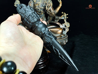 Phurba en obsidienne naturelle - Dague du bouddhisme tantrique | obsidian dragons