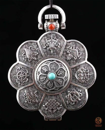 Reliquaire Bouddhiste Tibétain – Double Dorjé & Astamangala | obsidian dragons