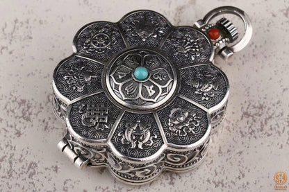 Reliquaire Bouddhiste Tibétain – Double Dorjé & Astamangala