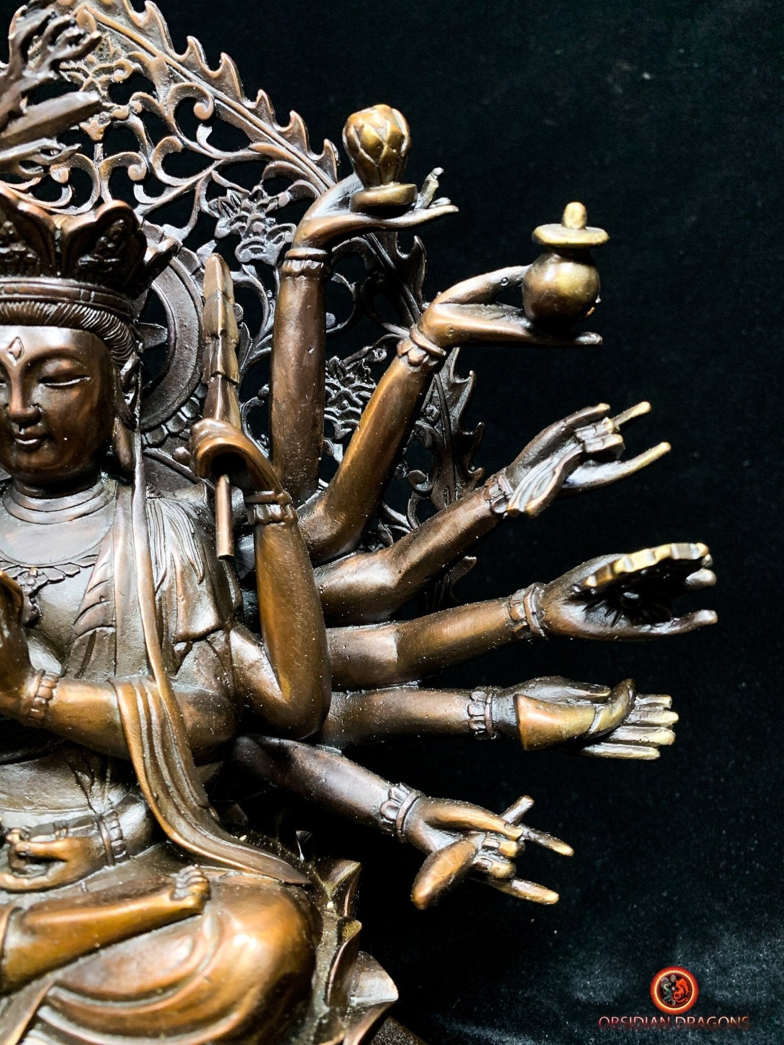 statue de Chenrezig à 1000 Bras en Bronze - Compassion Ultime | obsidian dragons