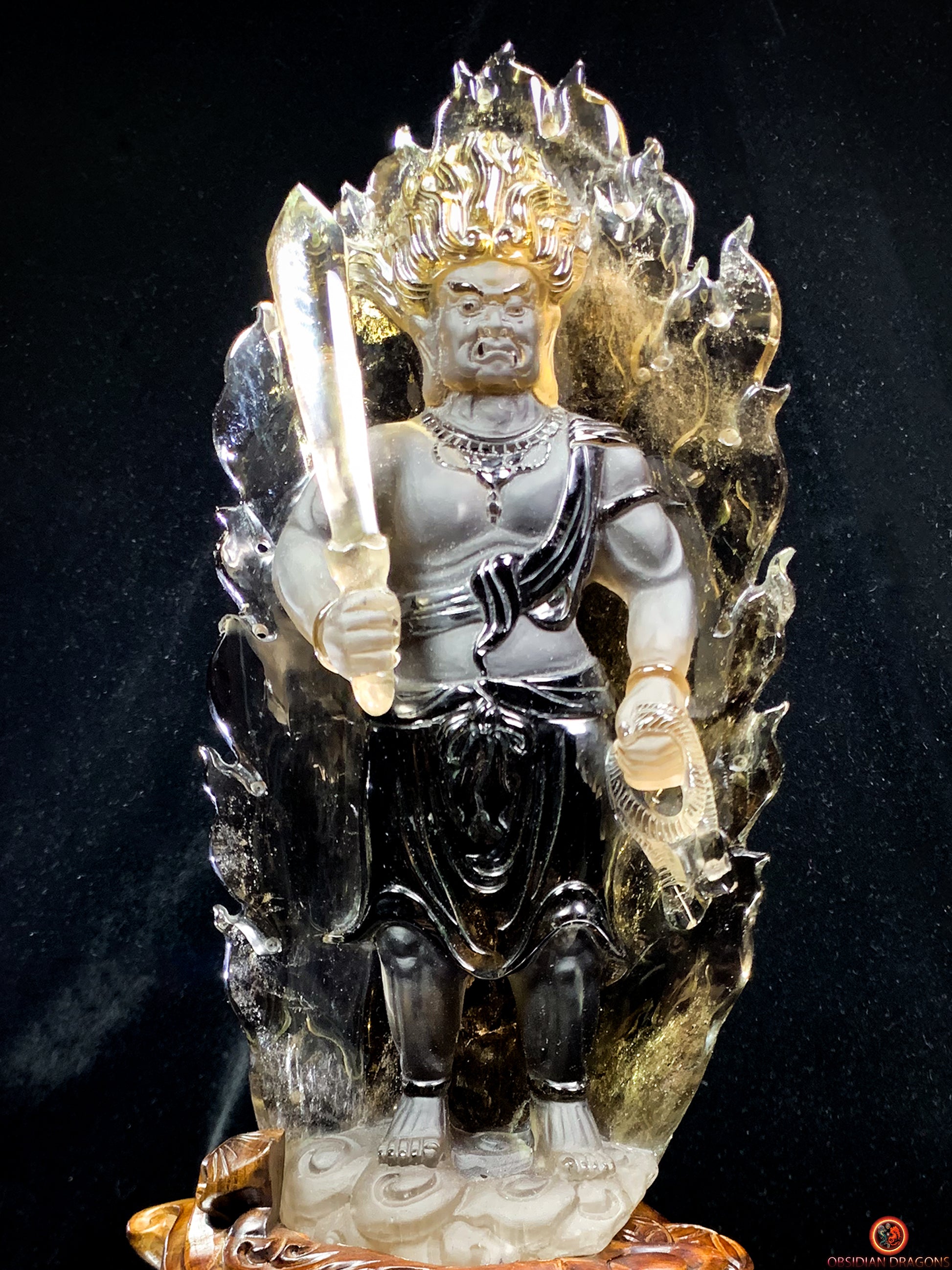 Statuette Bouddha Acala – Quartz Fumé – Rare et Unique | obsidian dragons