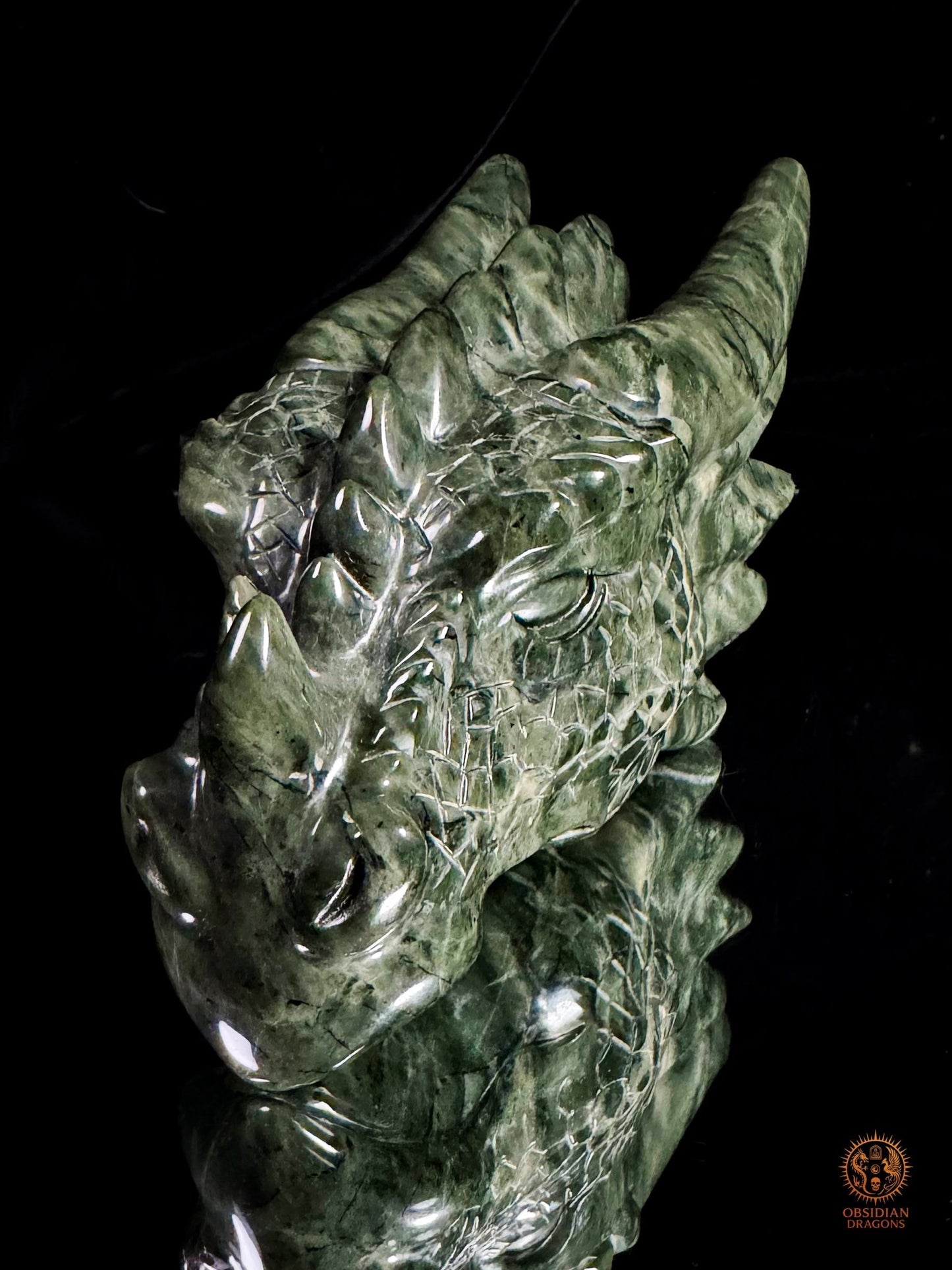 Tête de dragon en jade des neuf dragons – Souffle originel | obsidian dragons