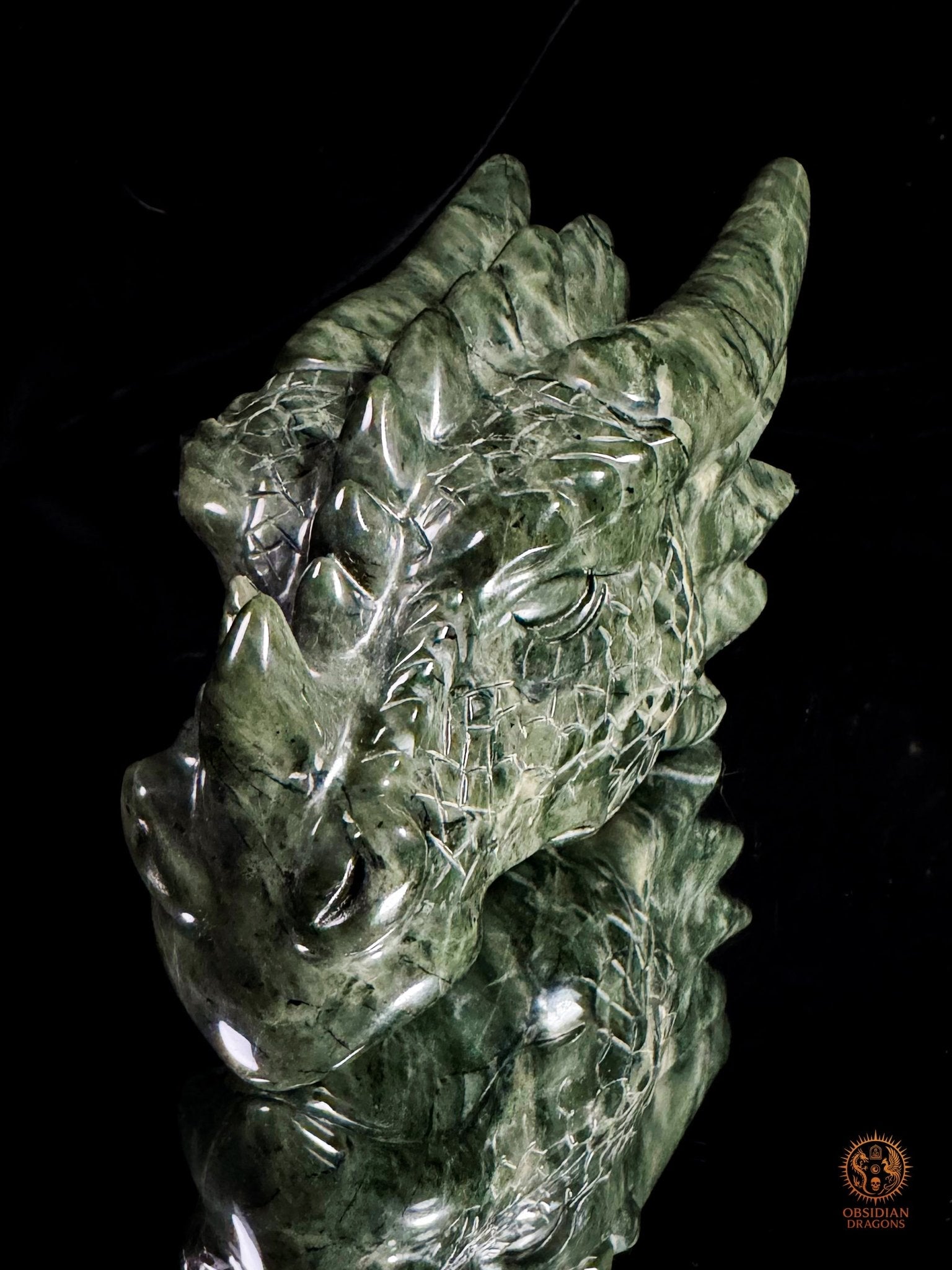 Tête de dragon en jade des neuf dragons – Souffle originel | obsidian dragons