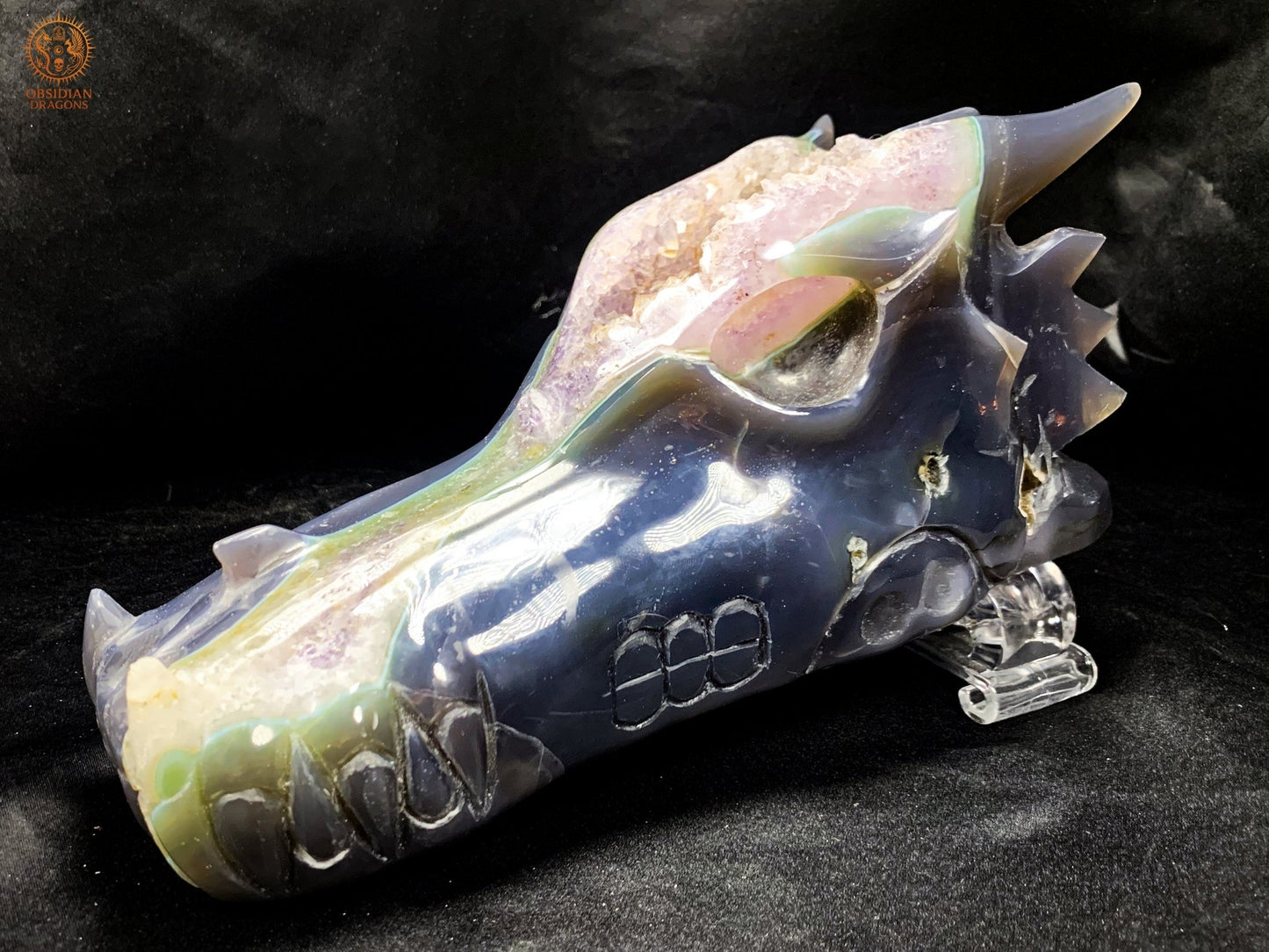 Très grand Crâne de Dragon en Géode de Quartz – Pièce rare | obsidian dragons