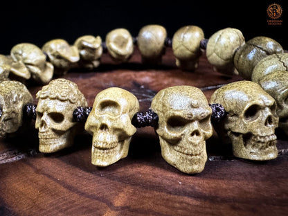 Bracelet crânes en bois de cerf sculptés à la main