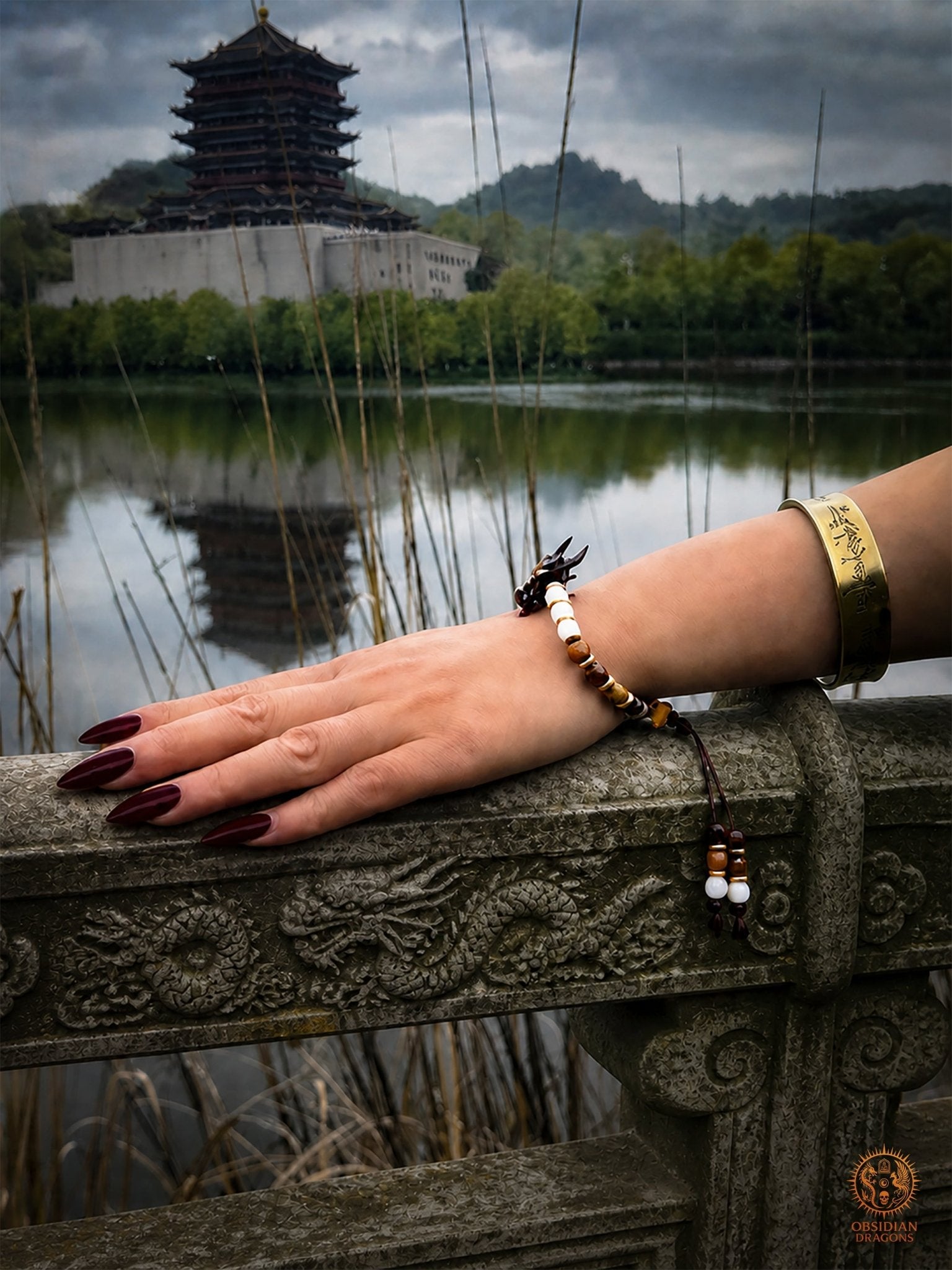 Bracelet dragon en jade néphrite naturel - Mala de poignet - obsidian dragons