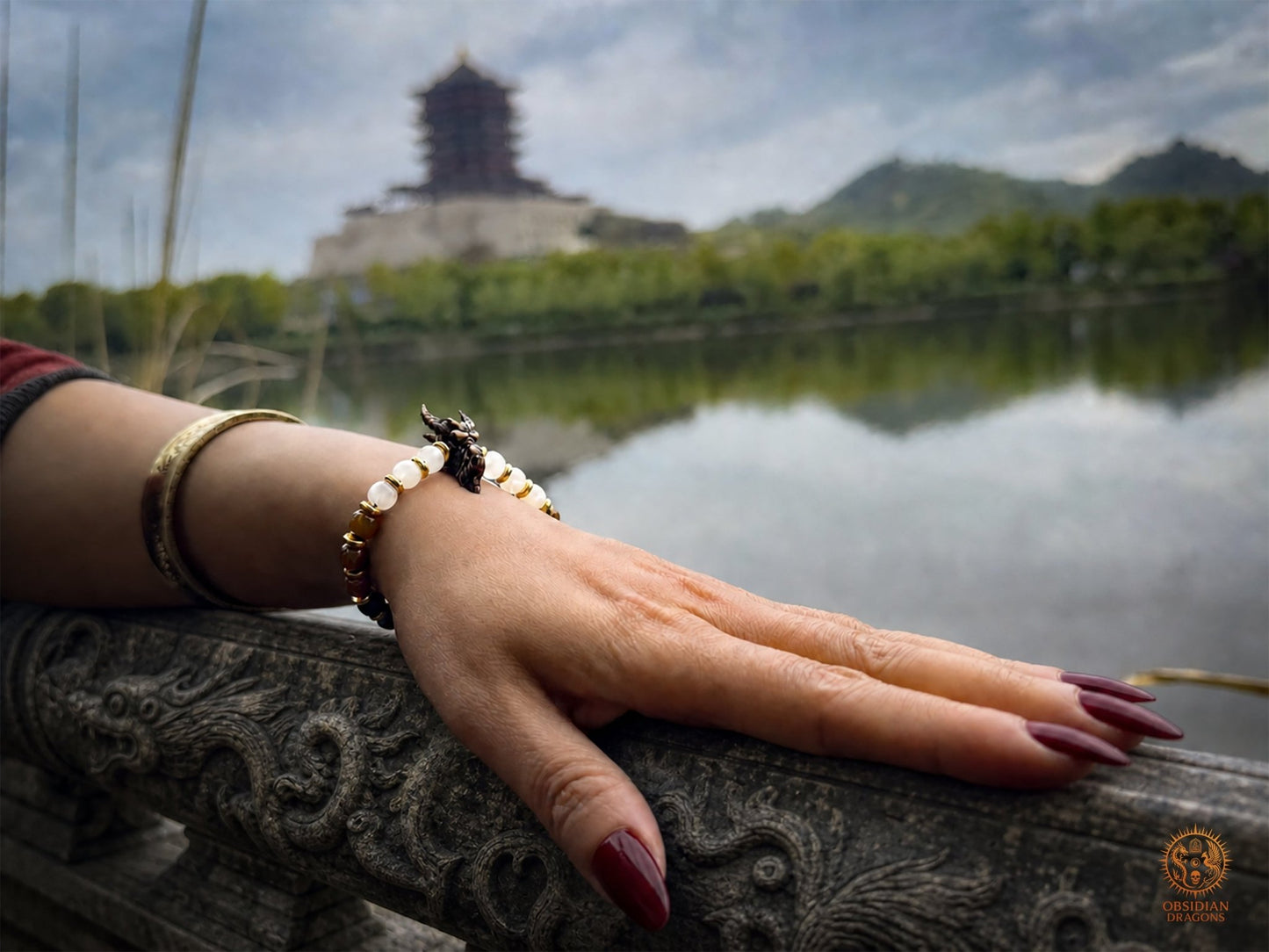 Bracelet dragon en jade néphrite naturel - Mala de poignet - obsidian dragons