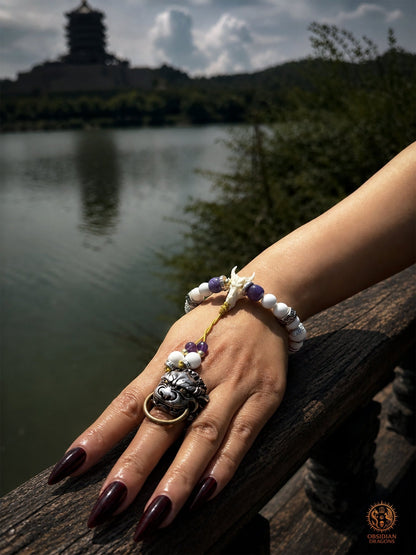 Bracelet dragon en nacre de bénitier et charoïte