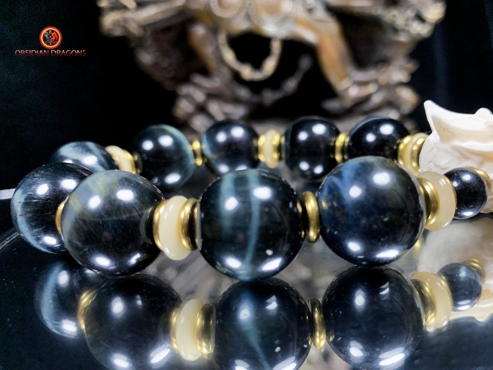 Bracelet Dragon Bois de Cerf - perles d'oeil de faucon | obsidian dragons