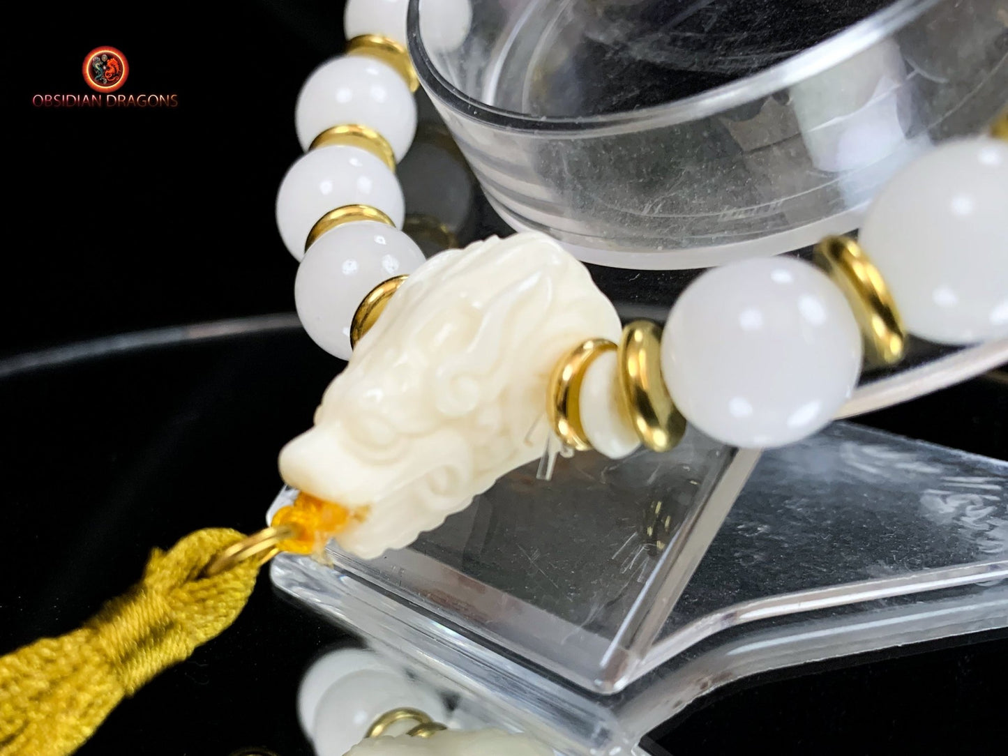 Bracelet en jade blanc et Charoïte- Protection du dragon | obsidian dragons