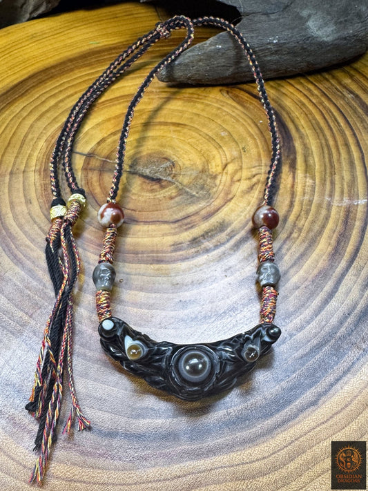 Collier de protection tibétain Lug Mig en agate oculaire avec œil magique central, perles Dzi et tressage artisanal réglable - Obsidian Dragons