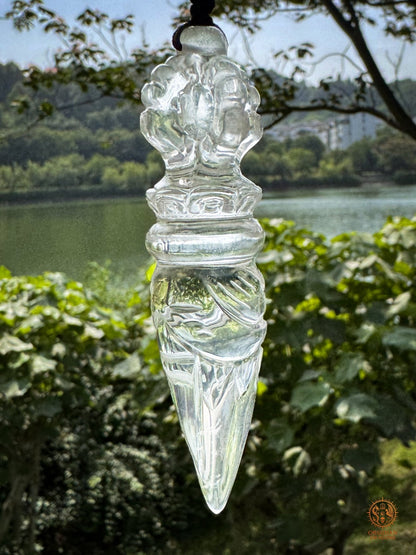 Collier phurba en cristal de roche - Talisman de protection