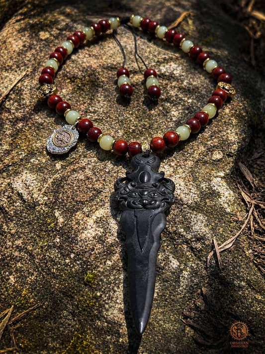 Collier talisman taoïste - épée de protection en jade noir