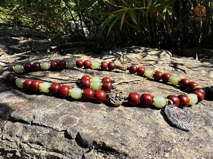 Collier talisman taoïste - épée de protection en jade noir