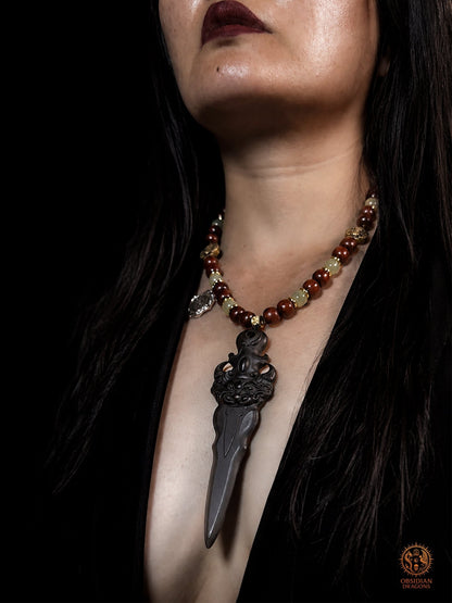 Collier talisman taoïste - épée de protection en jade noir