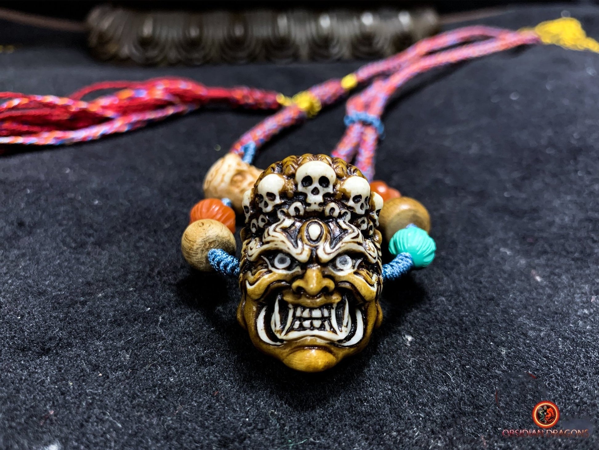 Collier Bouddhiste Tibétain Mahakala - Netsuke Sculpté | obsidian dragons