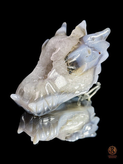 Crâne de dragon en géode de quartz, agate - Axe cristallin | obsidian dragons