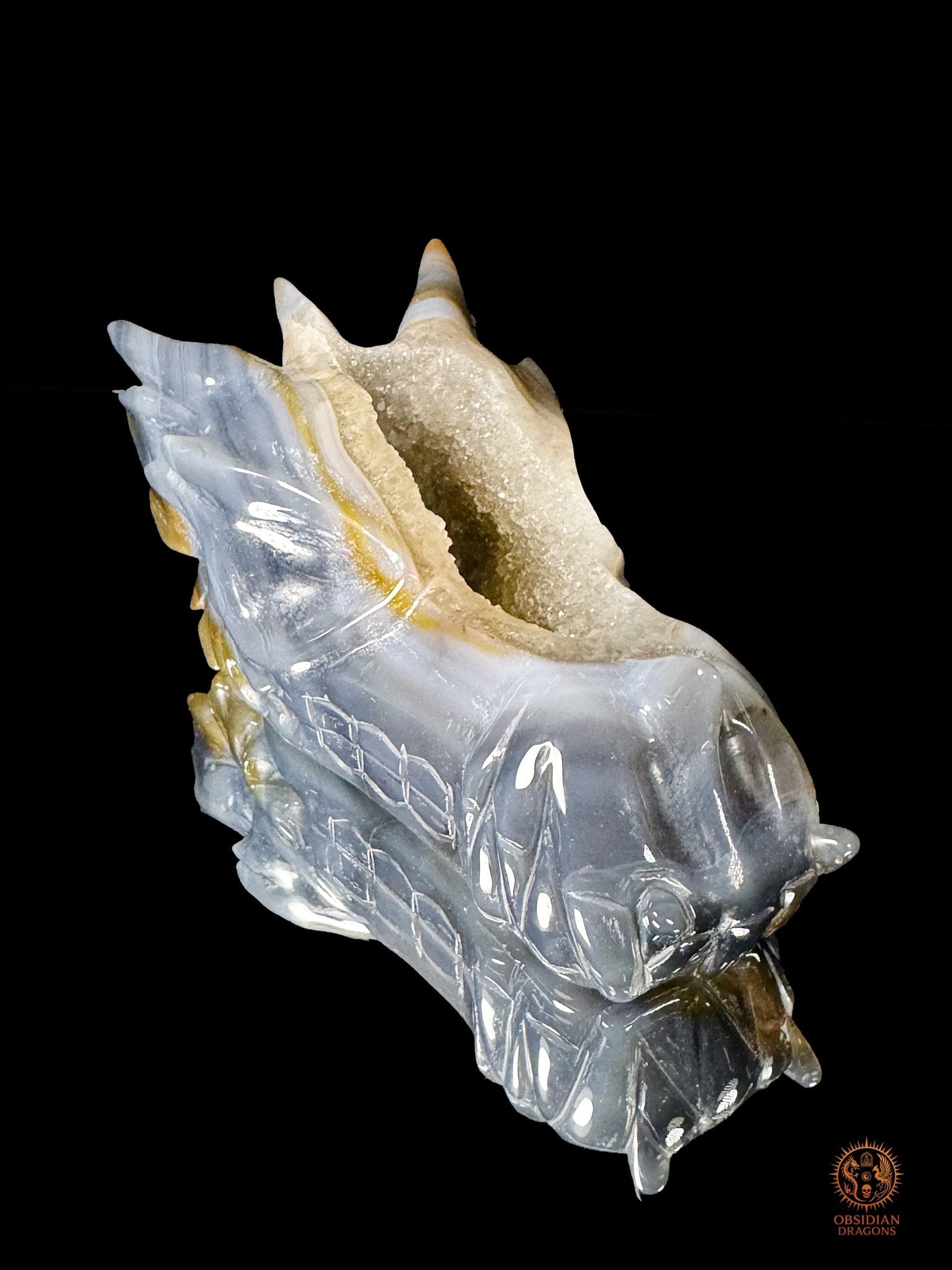 Crâne de dragon en géode de quartz & agate – Axe intérieur | obsidian dragons