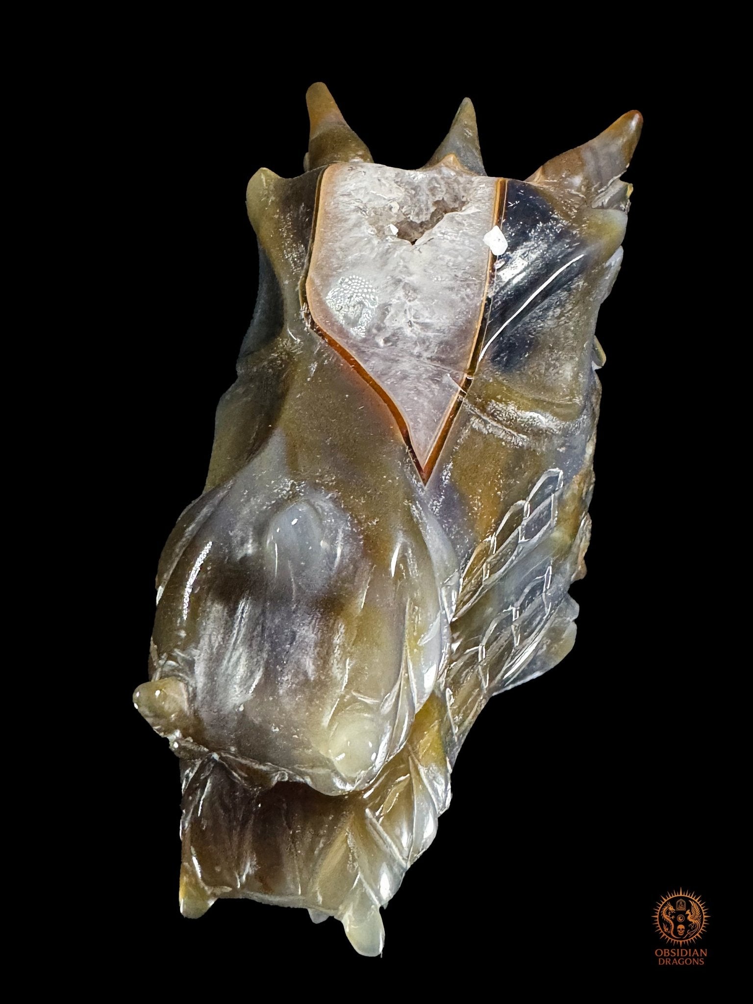 Crâne de dragon en géode de quartz – Souffle des profondeurs - obsidian dragons