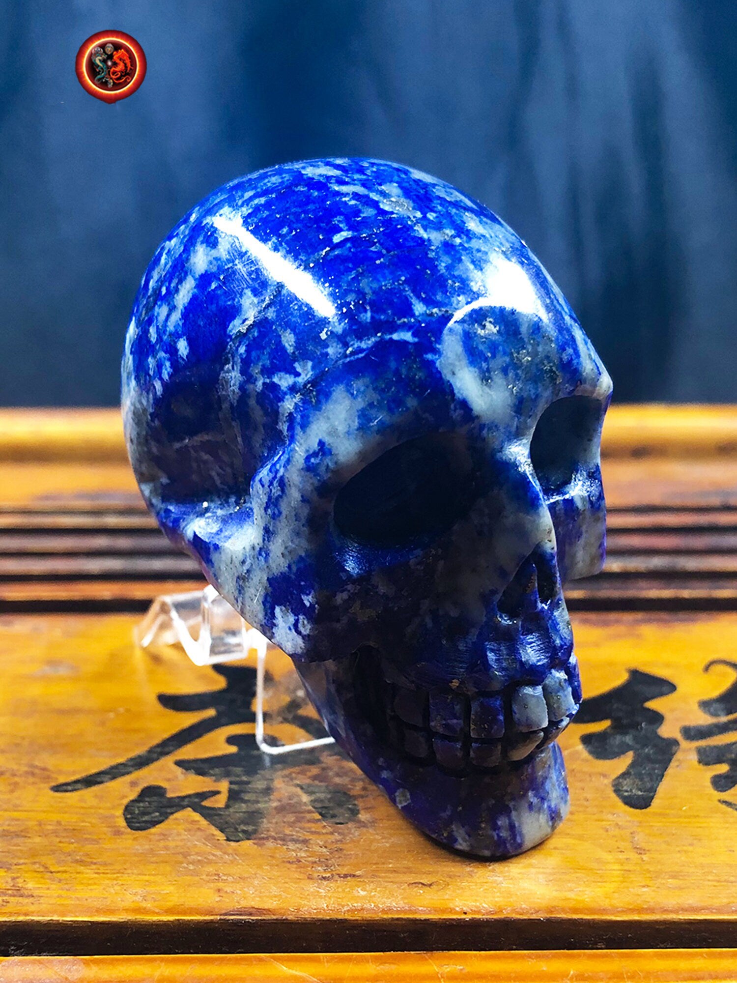 crâne de cristal, crystal skull lapis lazuli entièrement réalisé à la main pièce unique - obsidian dragon