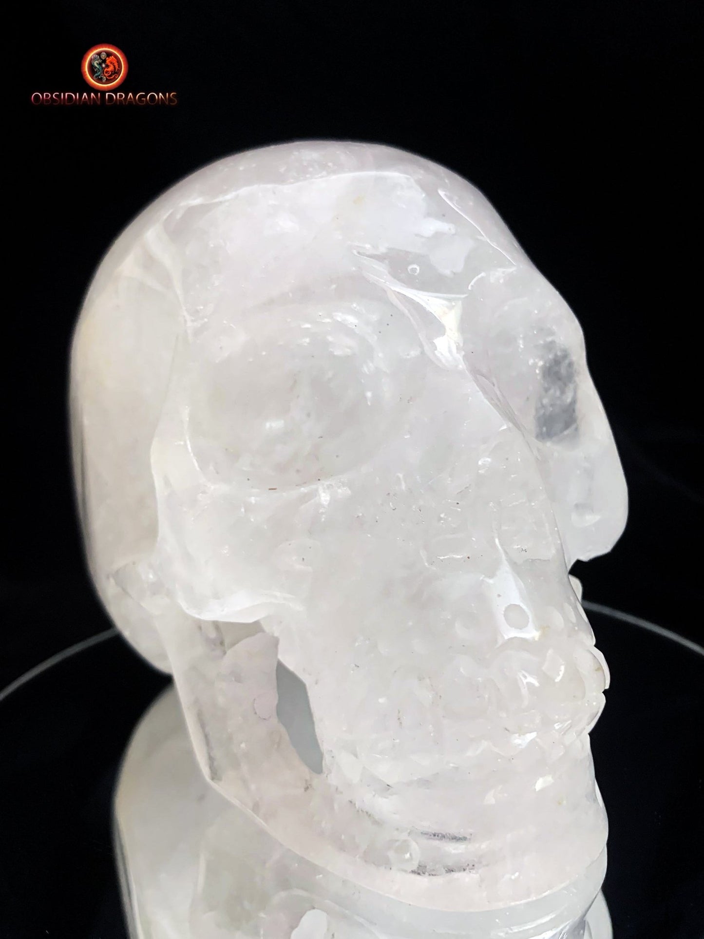 Grand crâne de cristal en cristal de roche himalayen | obsidian dragons