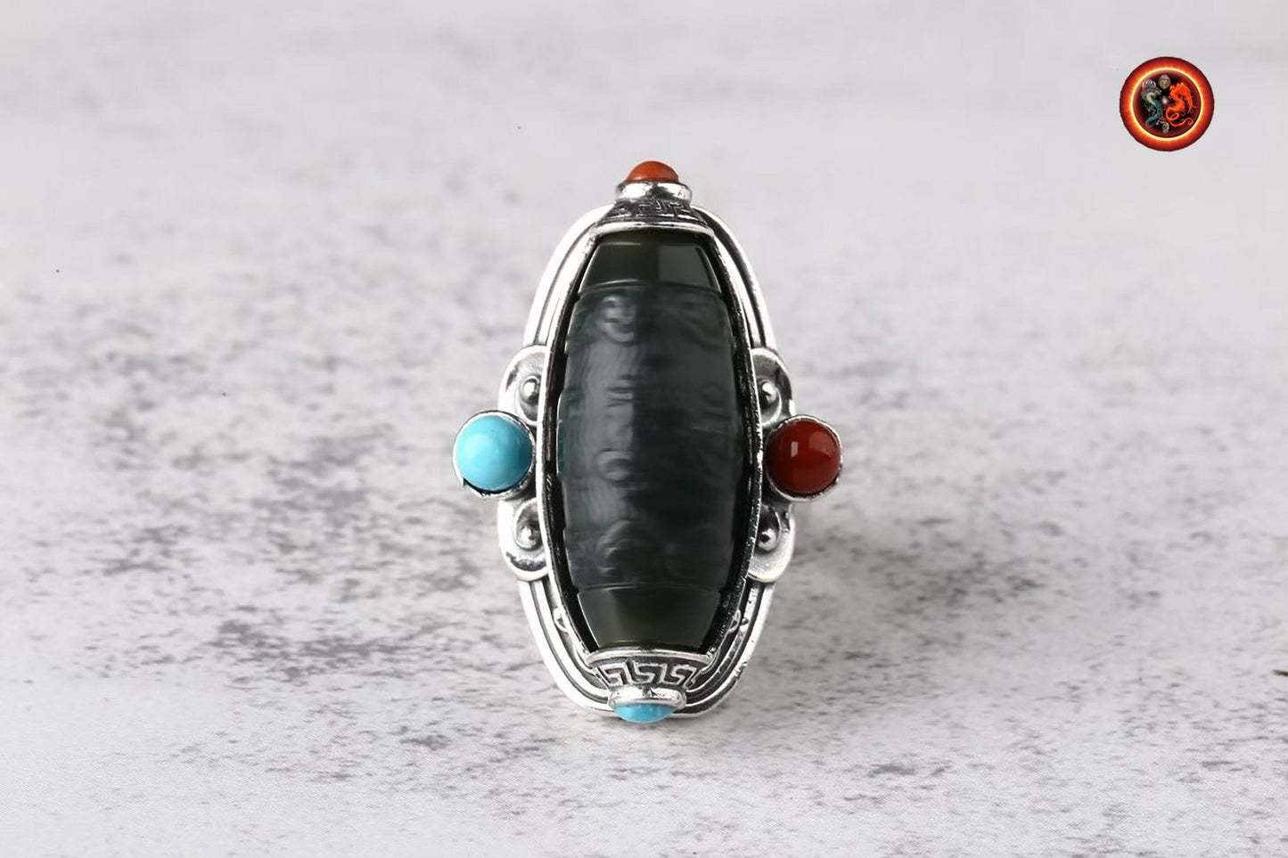 Bague moulin à prière tibétain- Jade et argent | obsidian dragons