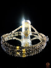 Bracelet avec perles en pierre de Jade et breloque Croix Tau | vente en