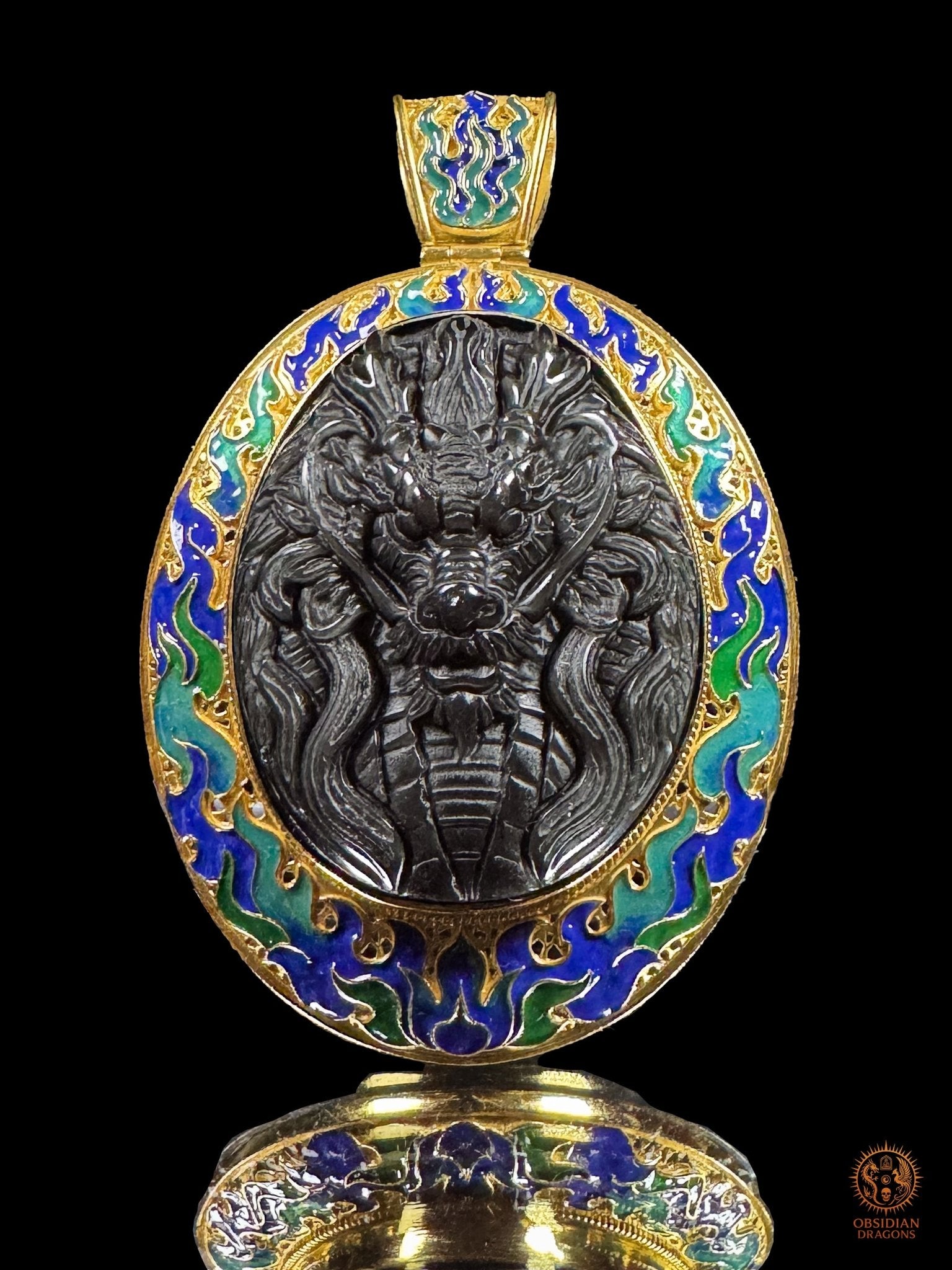 Pendentif Dragon des Flammes en obsidienne œil céleste sculptée, monture en vermeil et flammes bleu-vert en émail cloisonné - Obsidian Dragons